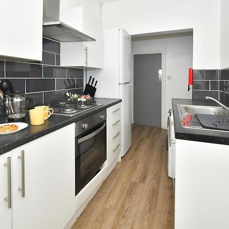 Boothen House By Yourstays Stoke-on-Trent エクステリア 写真