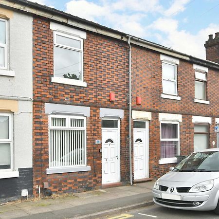 Boothen House By Yourstays Stoke-on-Trent エクステリア 写真