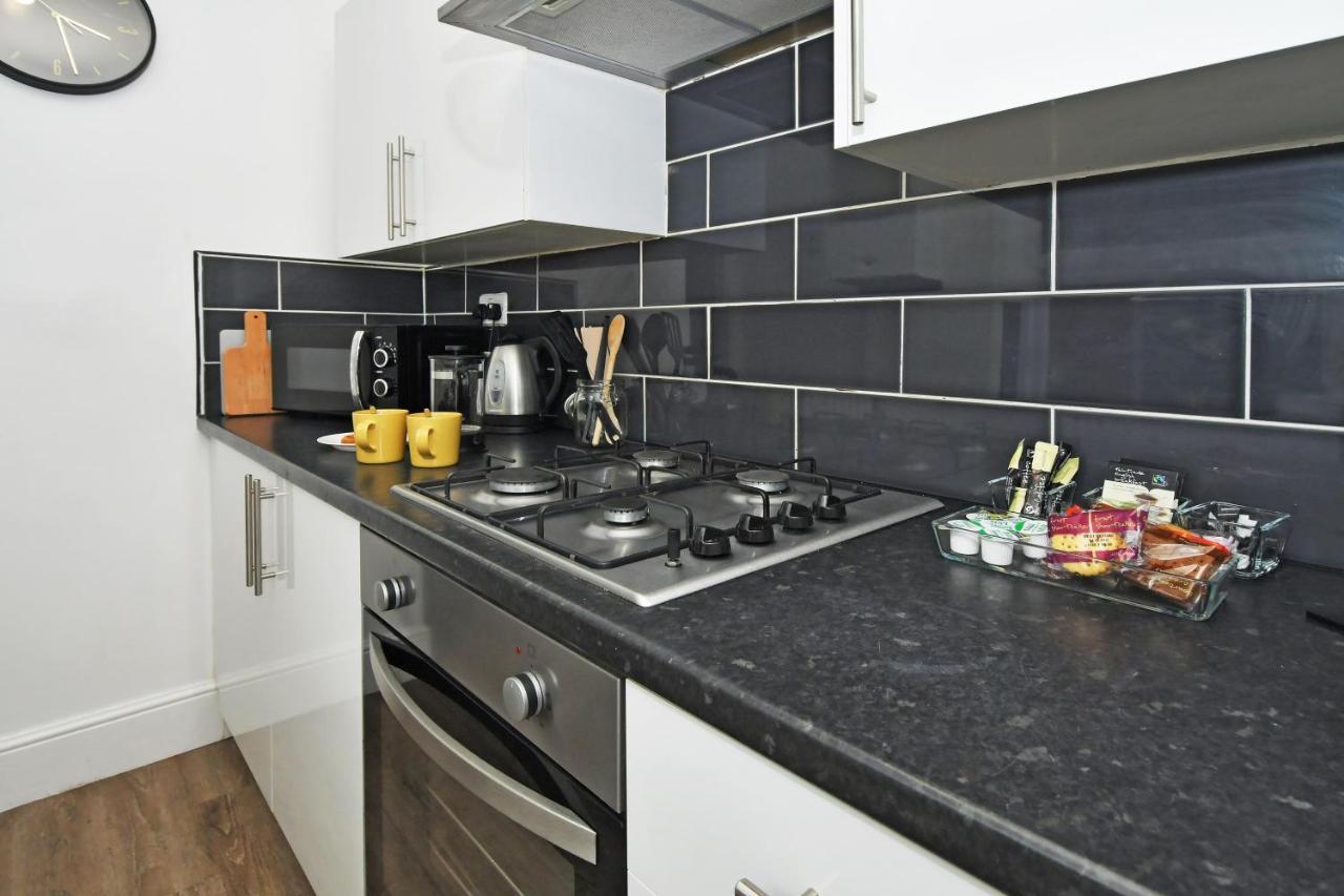 Boothen House By Yourstays Stoke-on-Trent エクステリア 写真